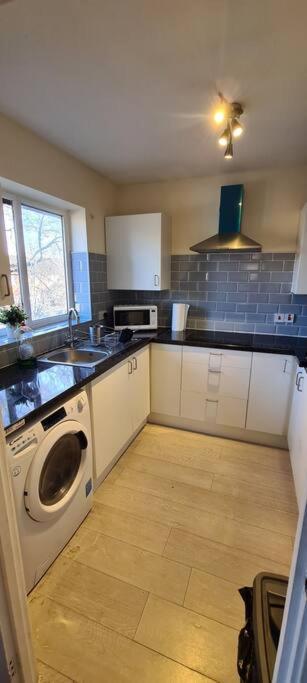 Private 2 Bed Flat Close To Excel & City Airport London Ngoại thất bức ảnh