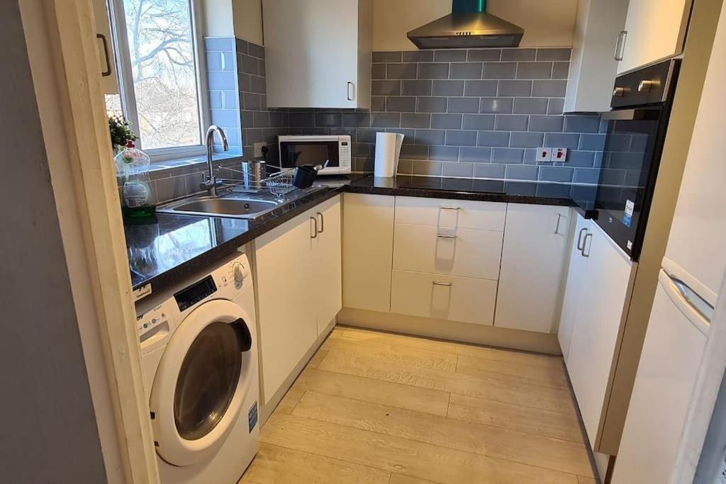 Private 2 Bed Flat Close To Excel & City Airport London Ngoại thất bức ảnh